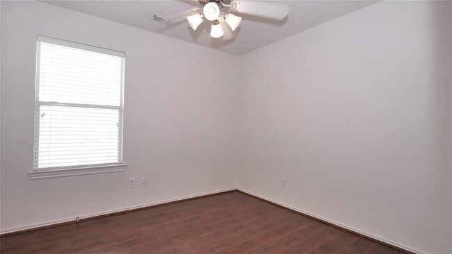 Building Photo - 5014 Moss Garden Ln