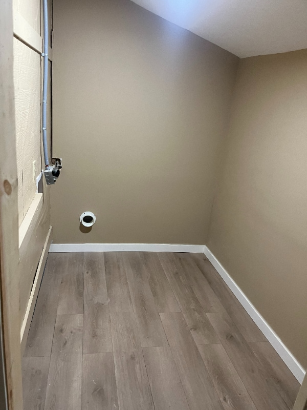 Building Photo - 3319 Beatrice Dr