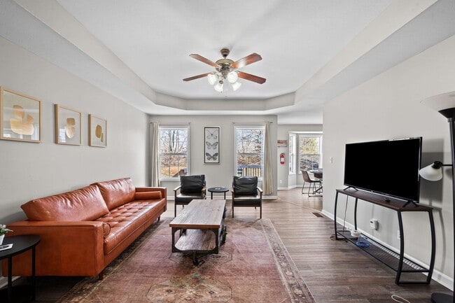 Building Photo - Fully Furnished | Bonus Room | Fenced Yard |No Backyard Neighbors!