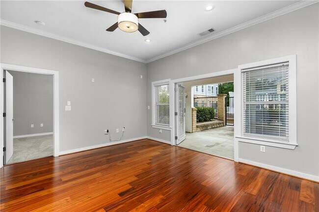 Building Photo - 870 Inman Vlg Pkwy NE