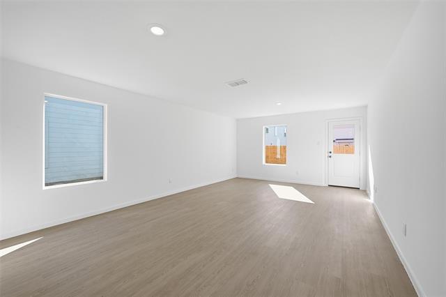 Building Photo - 719 Wagtail Dr