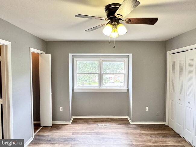 Building Photo - 814 Sledgehammer Dr