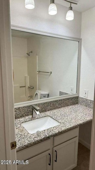 Building Photo - 925 N College Ave