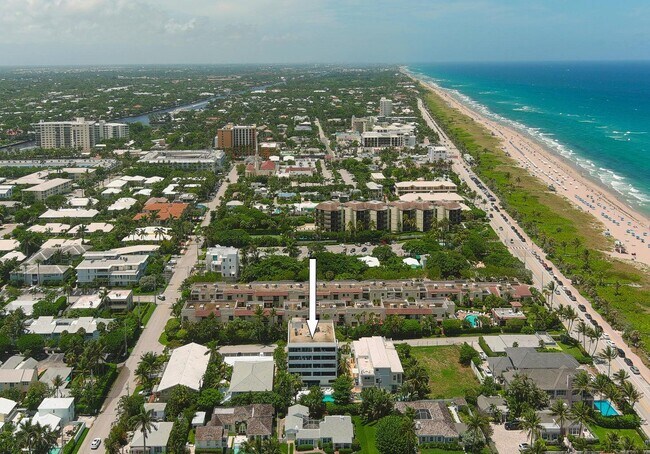 Building Photo - 1112 Ocean Terrace