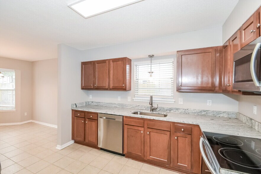 Building Photo - 8476 Allwine Ct