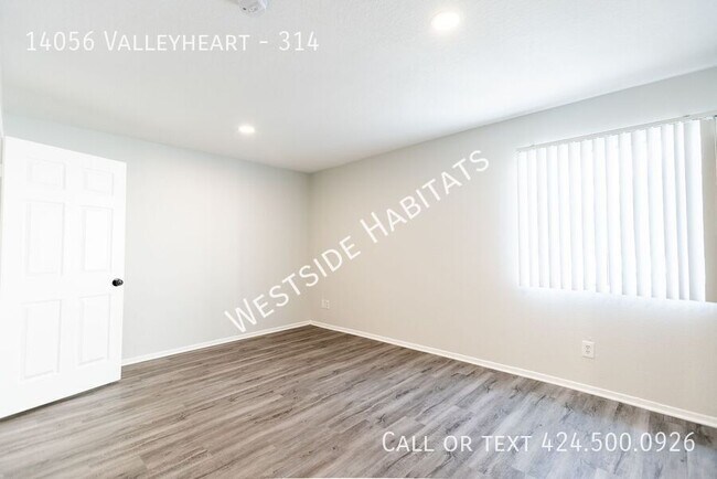 Building Photo - 14056 Valleyheart-314