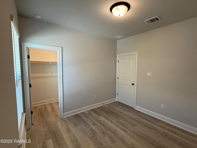 Building Photo - 135 Ridley Ln