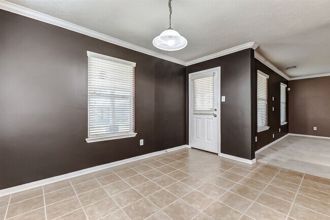 Building Photo - 11018 Avon Brook Ln