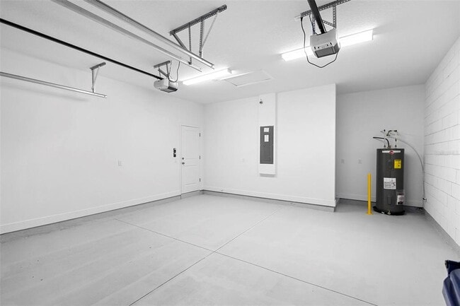 Building Photo - 2028 Keystone Pass Blvd