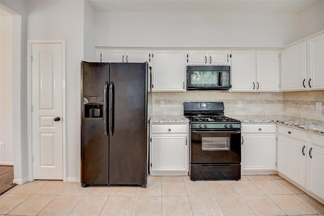 Building Photo - 322 Leafsage Ct