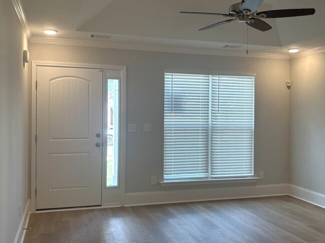 Building Photo - 8110 Bannock Cir