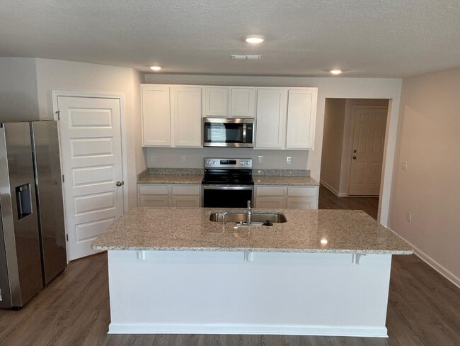 Building Photo - 3994 Whitetail Ln