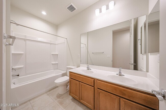 Building Photo - 7168 W Hedge Hog Pl