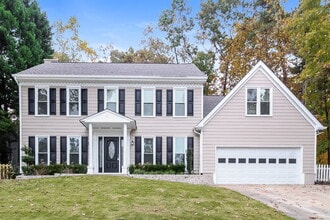 Building Photo - 2570 Broadmoor Ct