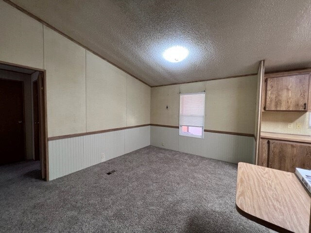 Building Photo - 2060 Colorado Blvd