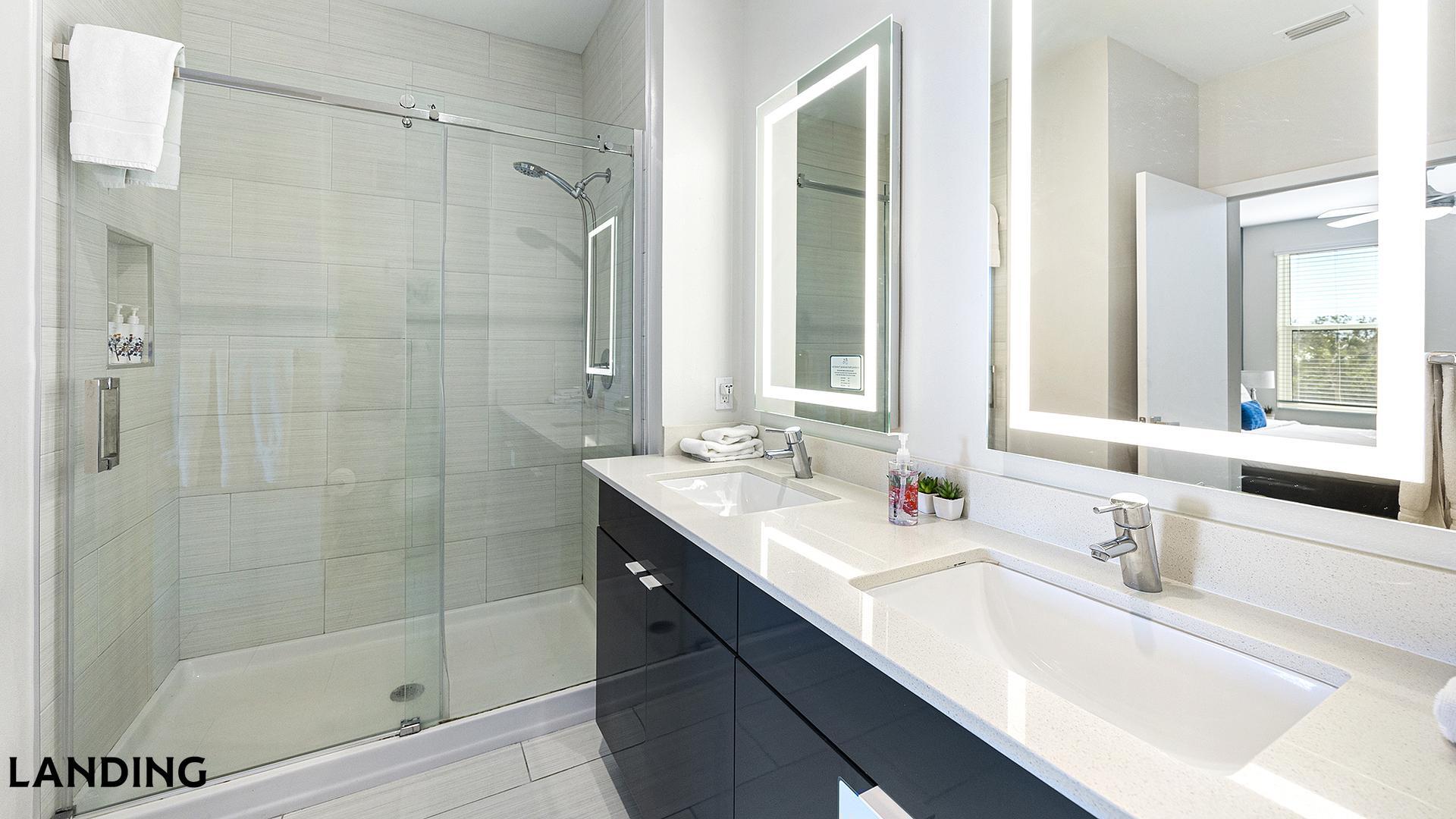 Building Photo - 4950 W Prescott St