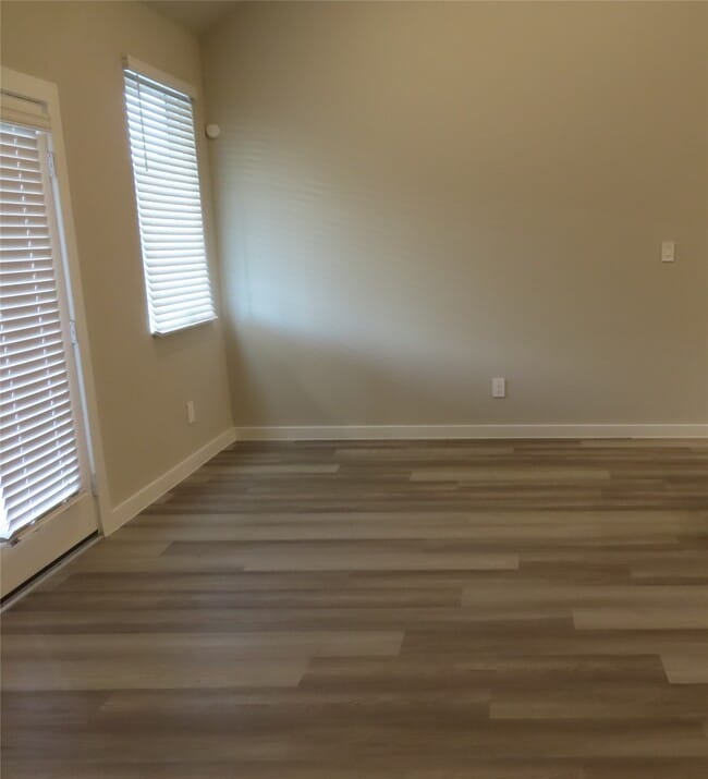 Building Photo - 10854 Bodie Hls Dr