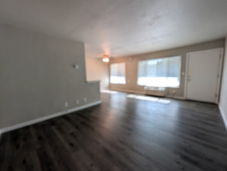 Building Photo - 58 Grand Ave