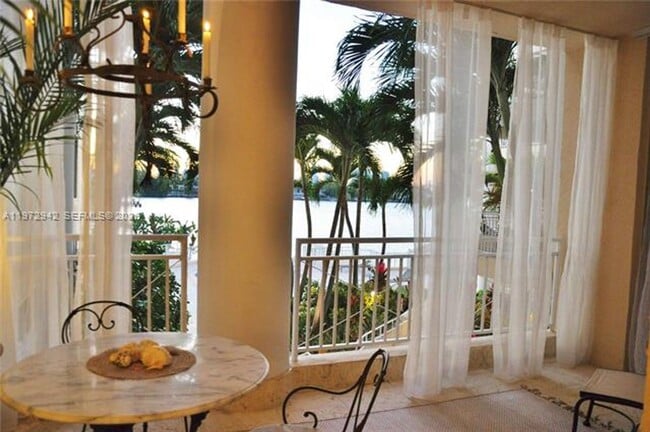 Building Photo - 1 Century Ln