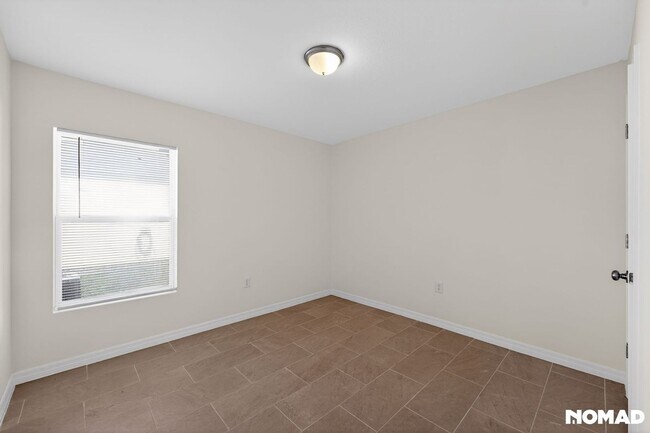 Building Photo - 18118 Sullivan Ave