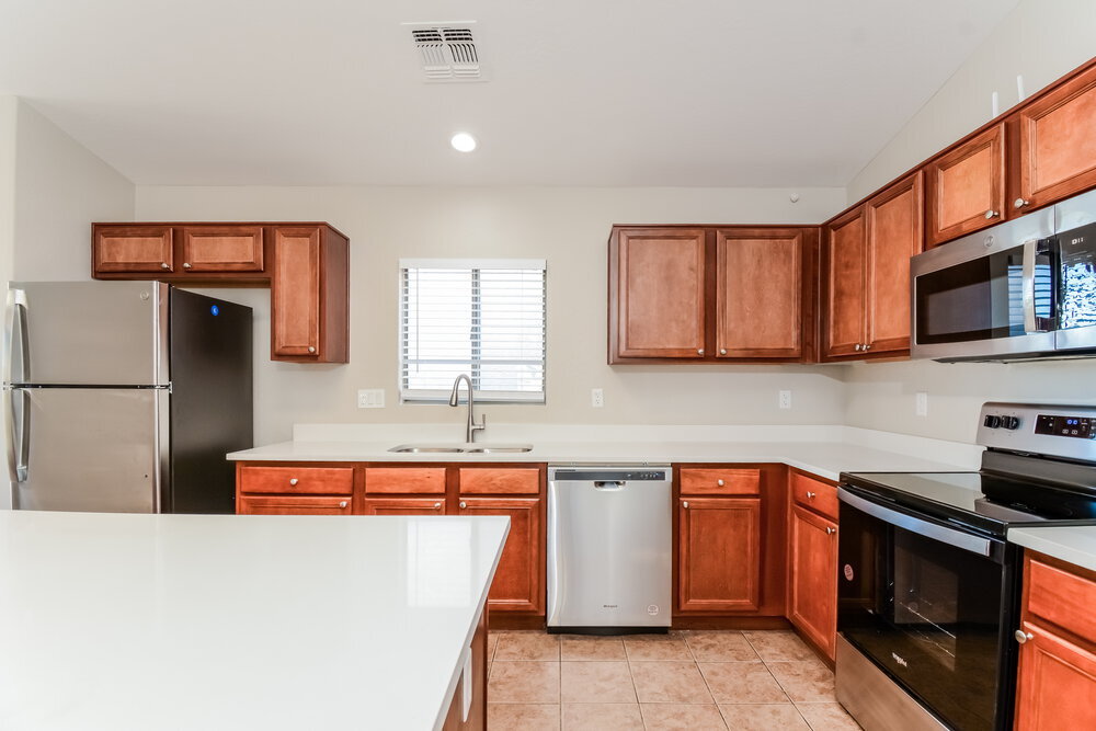 Building Photo - 12530 W Willow Ave