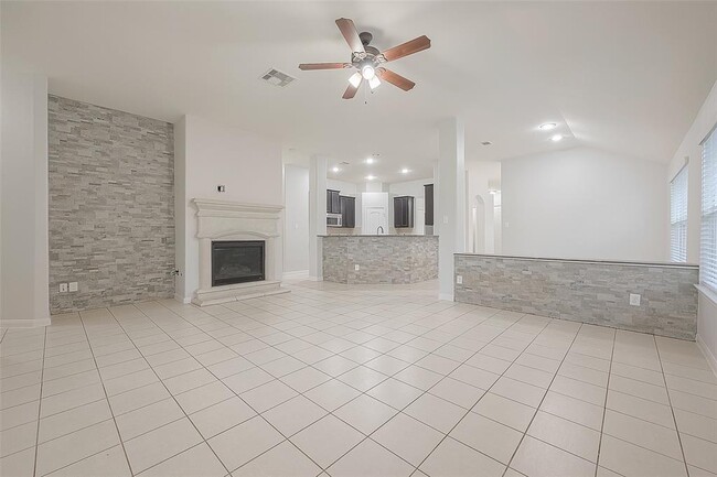 Building Photo - 20307 Towering Cypress Dr