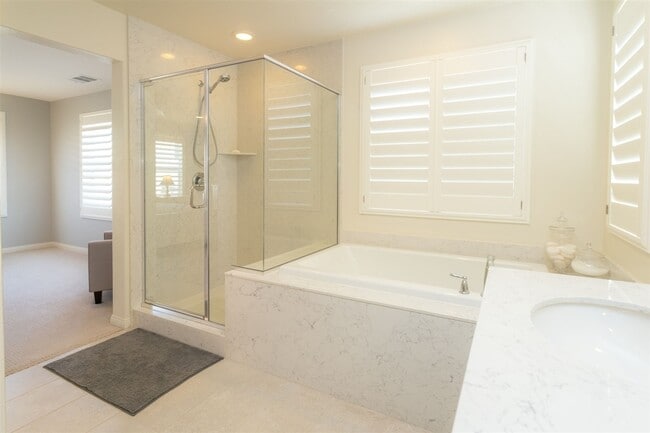 Building Photo - MUST SEE!!! Newer construction build w/ fixed SDGE Bill! Central A/C and Heat!