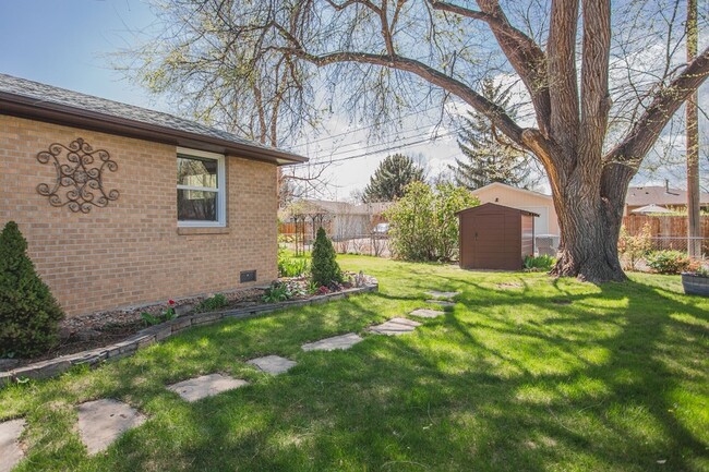 Building Photo - New Finishes in this Home on a Large Lot with Covered Parking and AIR CONDITIONING! MOVE IN READY!