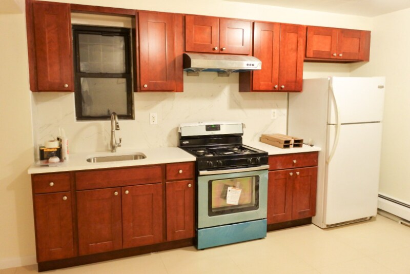 Primary Photo - 87-29 58th Ave