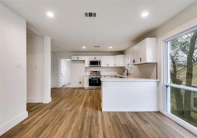 Building Photo - 1411 Arborvitae Ave