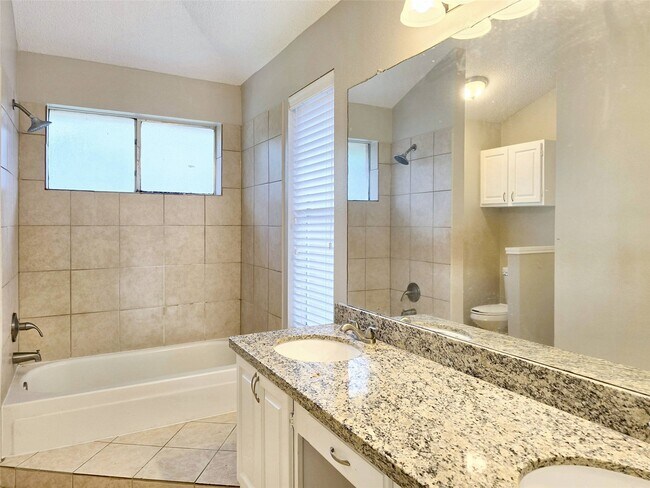 Building Photo - 9215 Newkay Ln