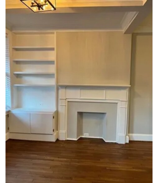 Building Photo - 2840 Peachtree Rd