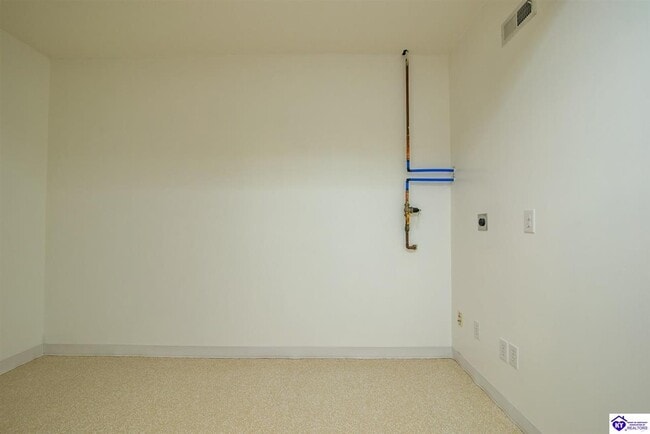 Building Photo - 243 Emmaus Cir