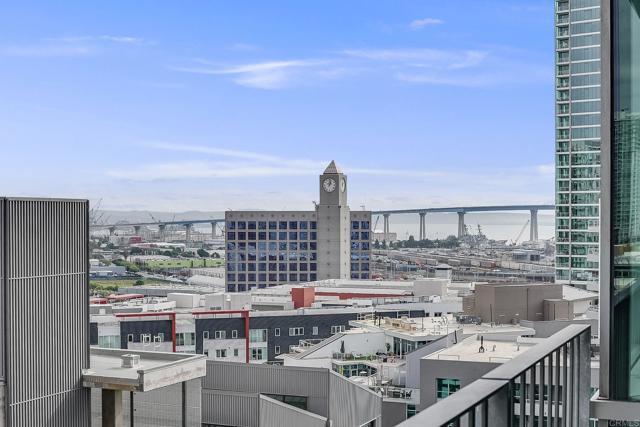 Building Photo - 321 Tenth Ave