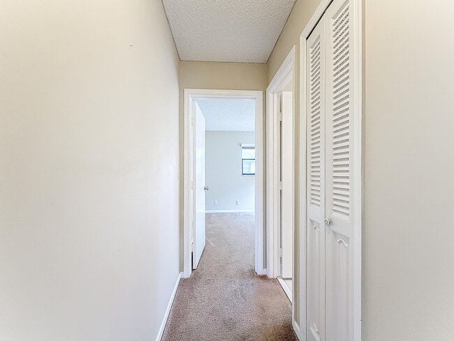 Building Photo - 9780 Pecan Tree Dr