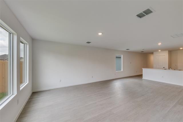 Building Photo - 827 Madrono Dr