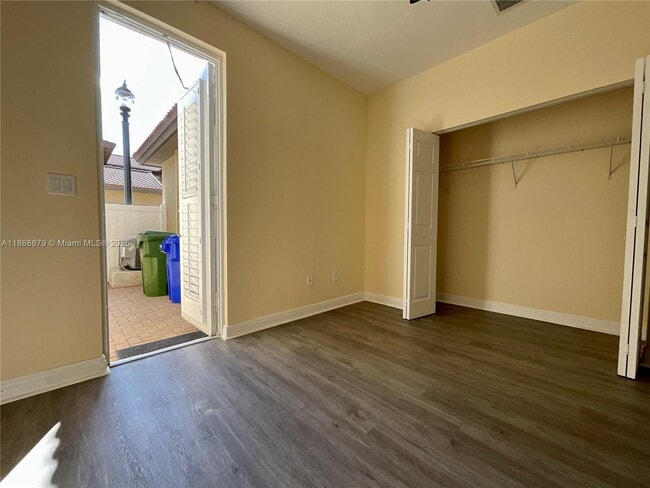 Building Photo - 14620 SW 15th St