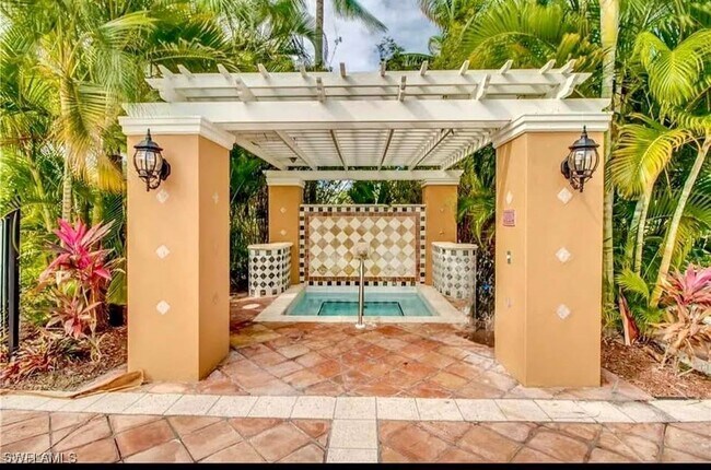 Building Photo - 1240 Wildwood Lakes Blvd