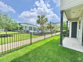 Building Photo - 7600 S Mason Rd
