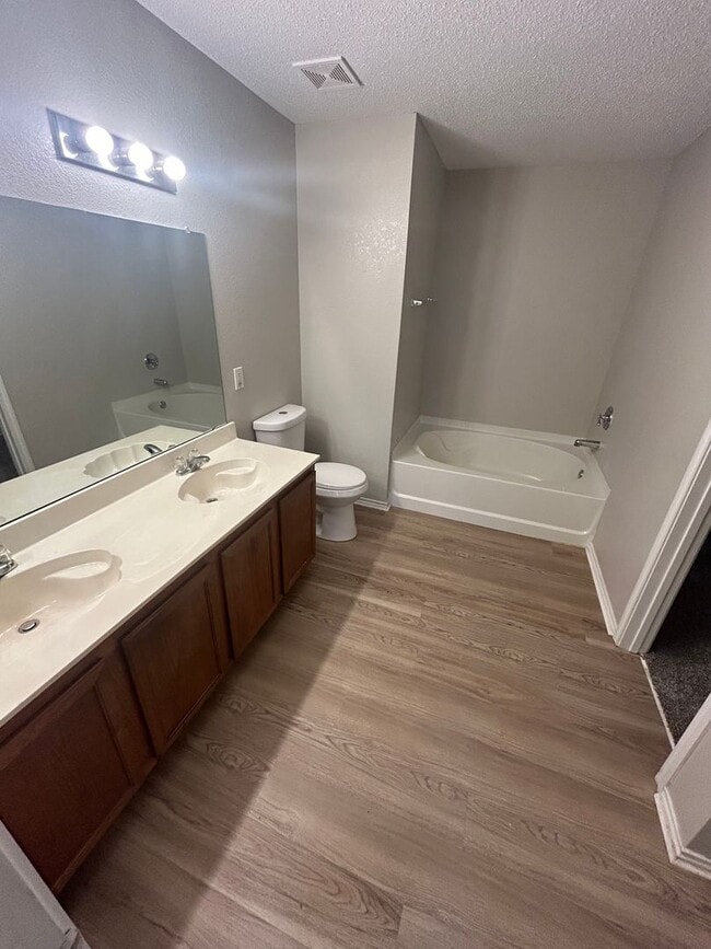 Building Photo - 1253 Tall Grass Dr