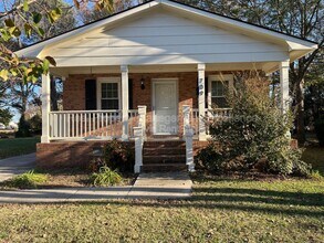 Building Photo - 709 S Webb St