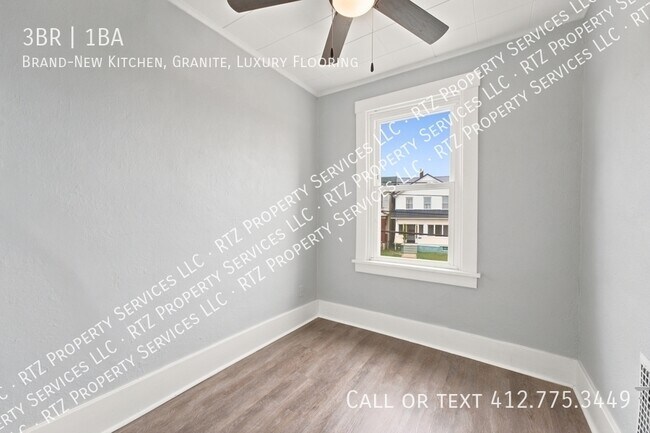 Building Photo - 2412 Grandview Ave