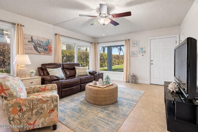 Building Photo - 1321 S Miramar Ave