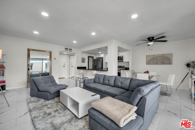 Building Photo - 1300 Midvale Ave