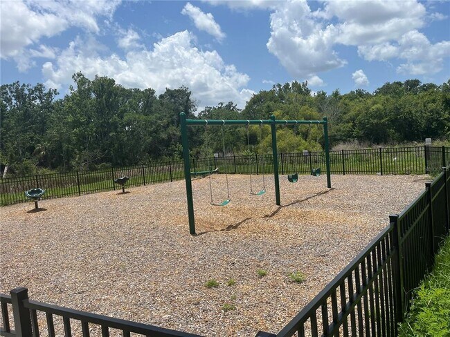 Building Photo - 3301 Vesara Dr
