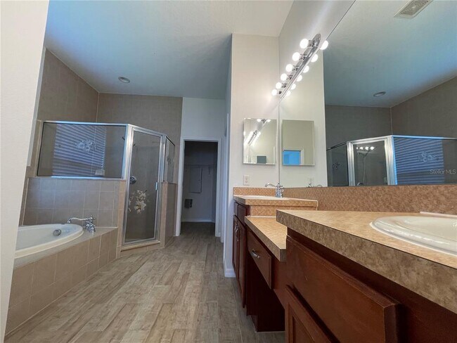 Building Photo - 9322 Mangrove Ct
