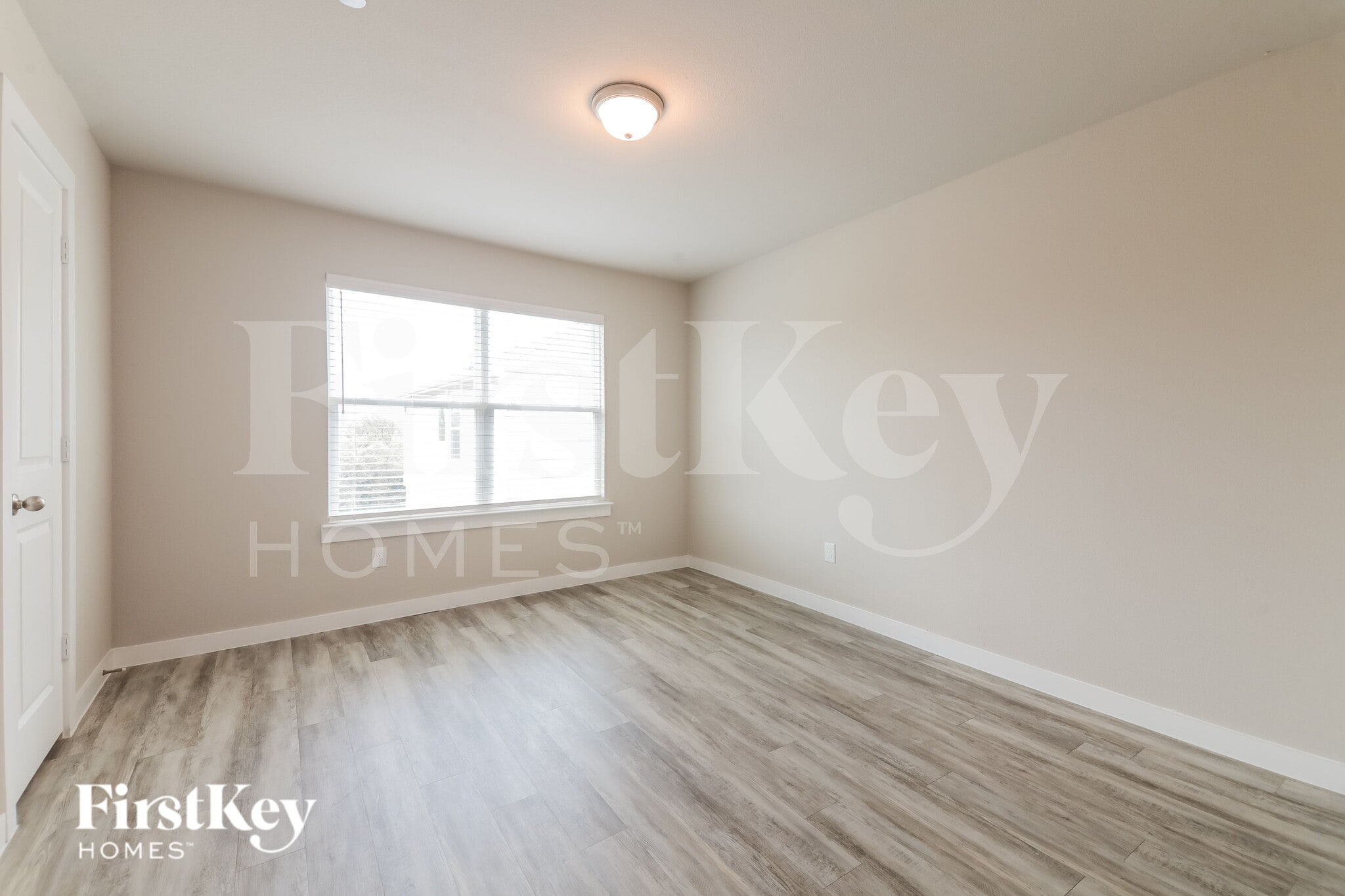 Building Photo - 321 Aveen Path