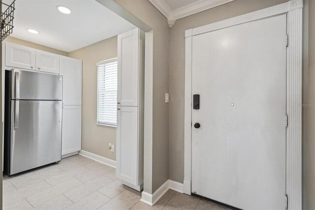 Building Photo - 8703 Bardmoor Pl