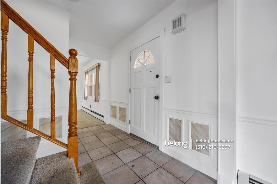 Building Photo - 68 Sycamore Cir