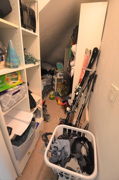 Building Photo - 14 Breck Ave